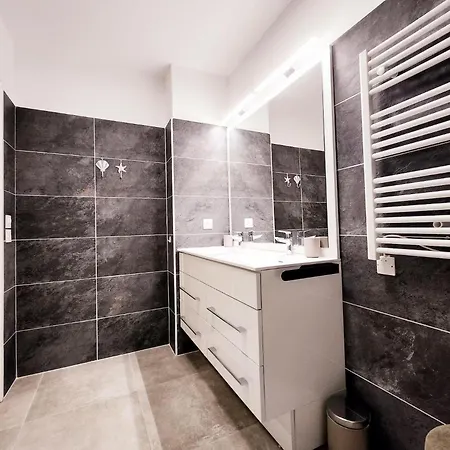 아파트 Le Marend 4 - T3 Avec Terrasse 앙티브