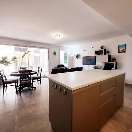 Le Marend 4 - T3 Avec Terrasse * أنتيب