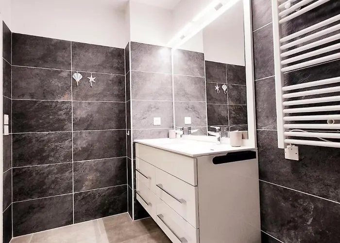 Apartment Le Marend 4 - T3 Avec Terrasse Antibes